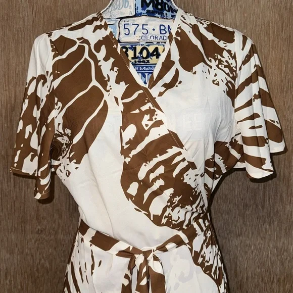 ❌❌❌. SOLD LPH ❌❌❌Lexbreezy Hawaii 🌺 Waimea Wrap Dress NWT - Picture 7 of 14